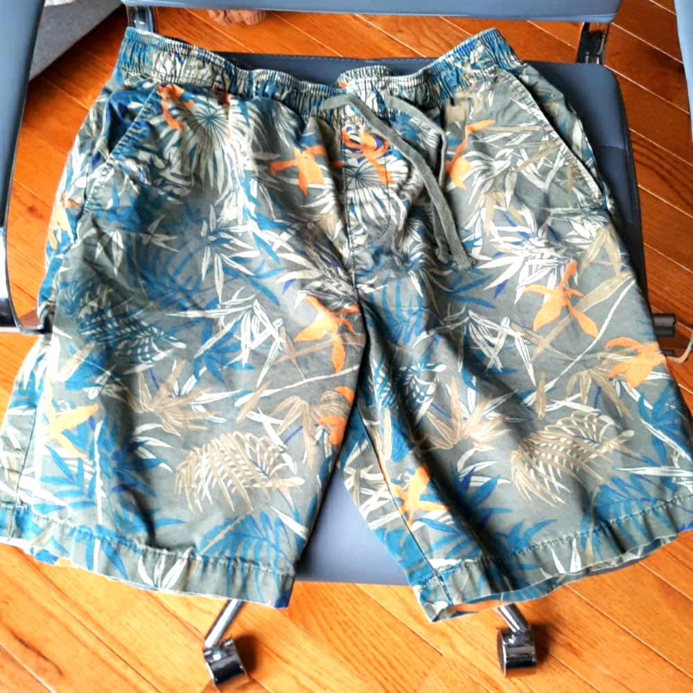 GAP Woven Shorts